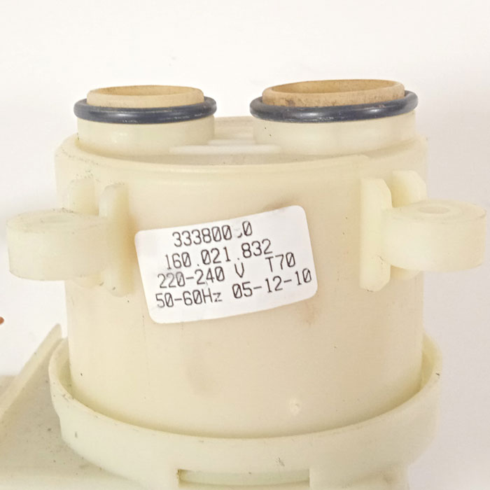 Распределитель потока воды ПММ Hotpoint-Ariston 160.021.832 вид 3