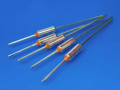 Термопредохранитель-125°C-15А-250В-RY