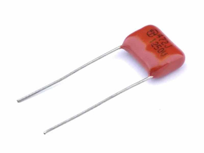 Конденсатор-плёночный-4700-пФ-1250-В-5%-472J