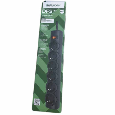 Удлинитель сетевой 202864 DFS151, ПВС 3 1,0 мм2 (black) Defender