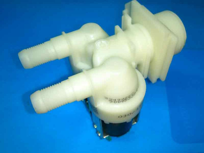 Электроклапан двойной 180° выпуск 10 мм фишки Bosch 00428210