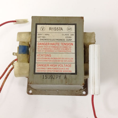 Трансформатор  микроволновой (СВЧ) печи R1S57A Daewoo вид 2